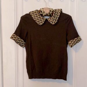Brown Short Sleeve Sweater Top with Patterned Collar and Cuffs